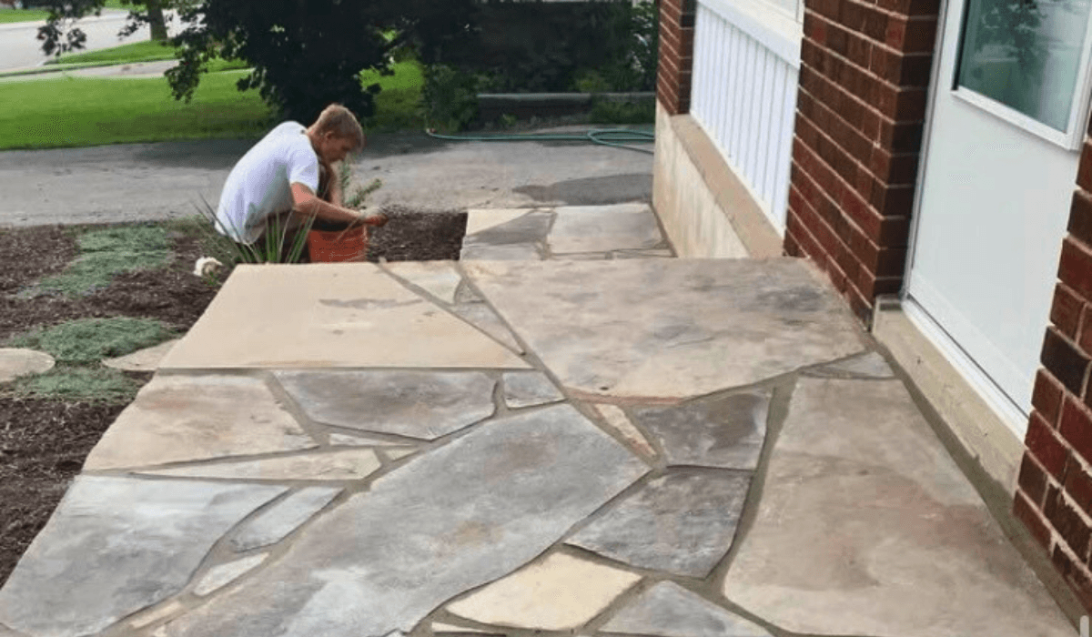Benefits of Limestone in Outdoor Landscaping